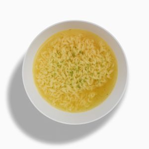 Vifon Kurczak Chiński – yellow packaging of Chinese chicken instant noodle soup with spring onion, garlic, and a bowl of noodles.